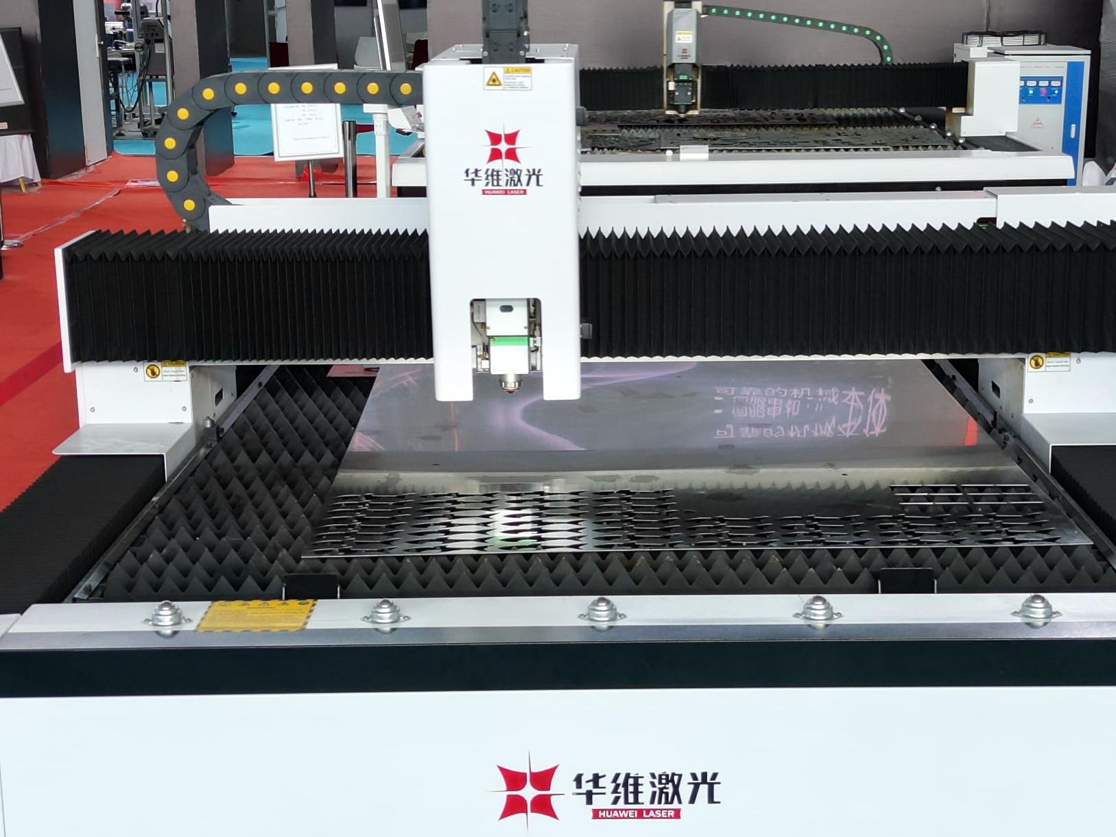 Analisis Biaya Pengoperasian Mesin Pemotong Laser Serat